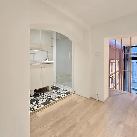 Memore アパートホテル