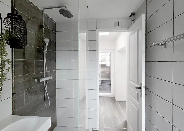 아파트호텔 Memore 몽스